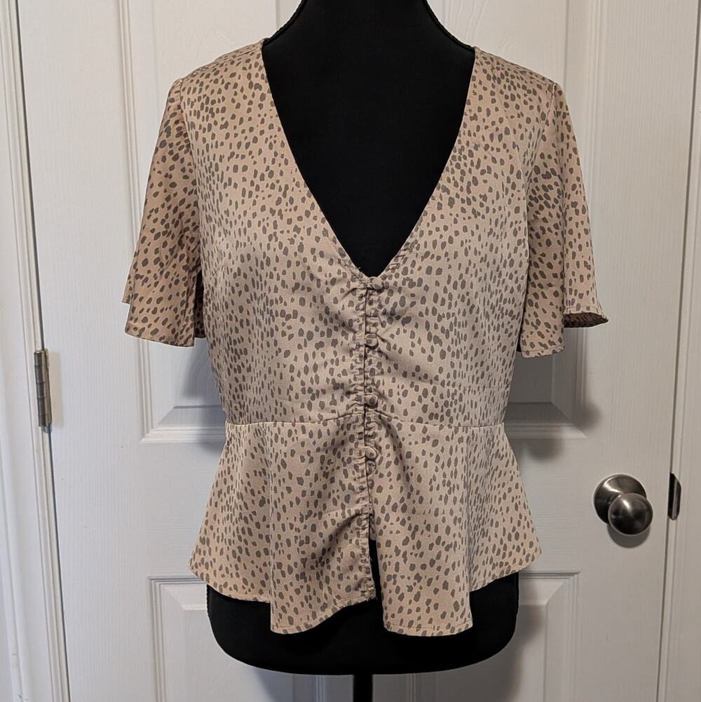 Express Cheetah Animal Print Peplum Blouse V-Neck Button Front Tan S